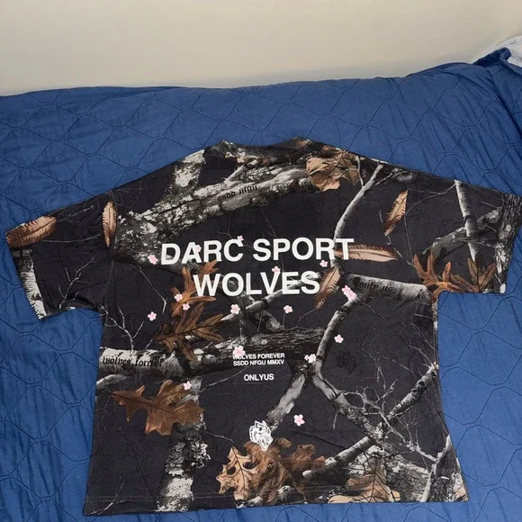 DARC SPORT Wolves Camo T-Shirt - Picture 2 of 4